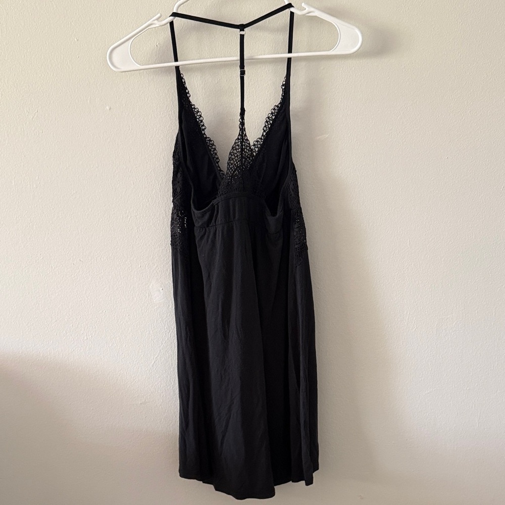 Victoria's Secret Black Lace Chemise with T-Back Detail - Picture 4 of 5